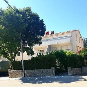https://apartments-kraljic-i.primorje-gorskikotar.com